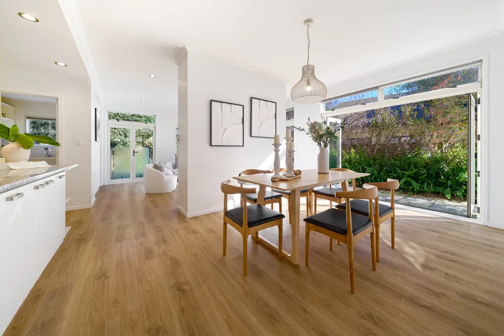 Photos of 22 Clemow's Lane