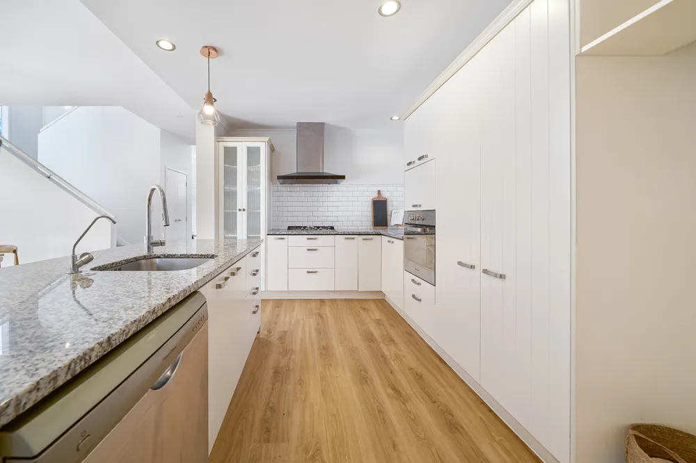 Photos of 22 Clemow's Lane