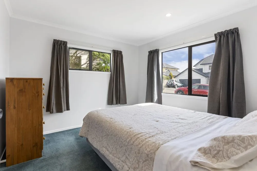 Photos of 10 Bennett Grove