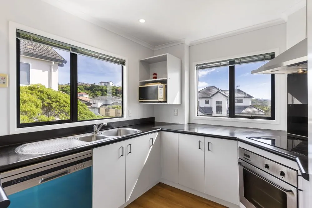 Photos of 10 Bennett Grove