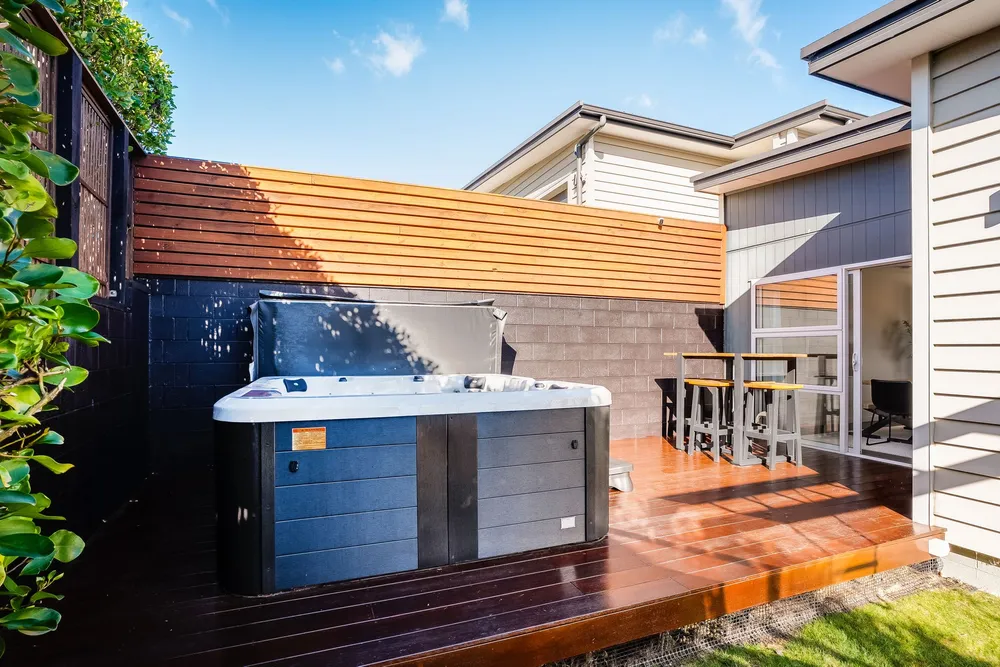 Photos of 48 Endeavour Drive