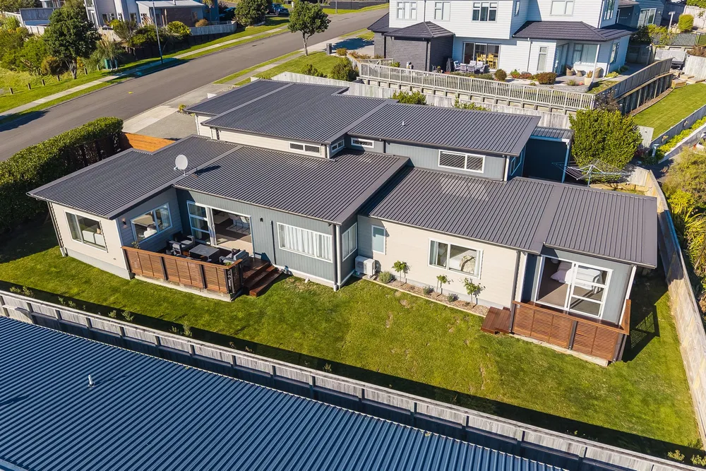Photos of 48 Endeavour Drive