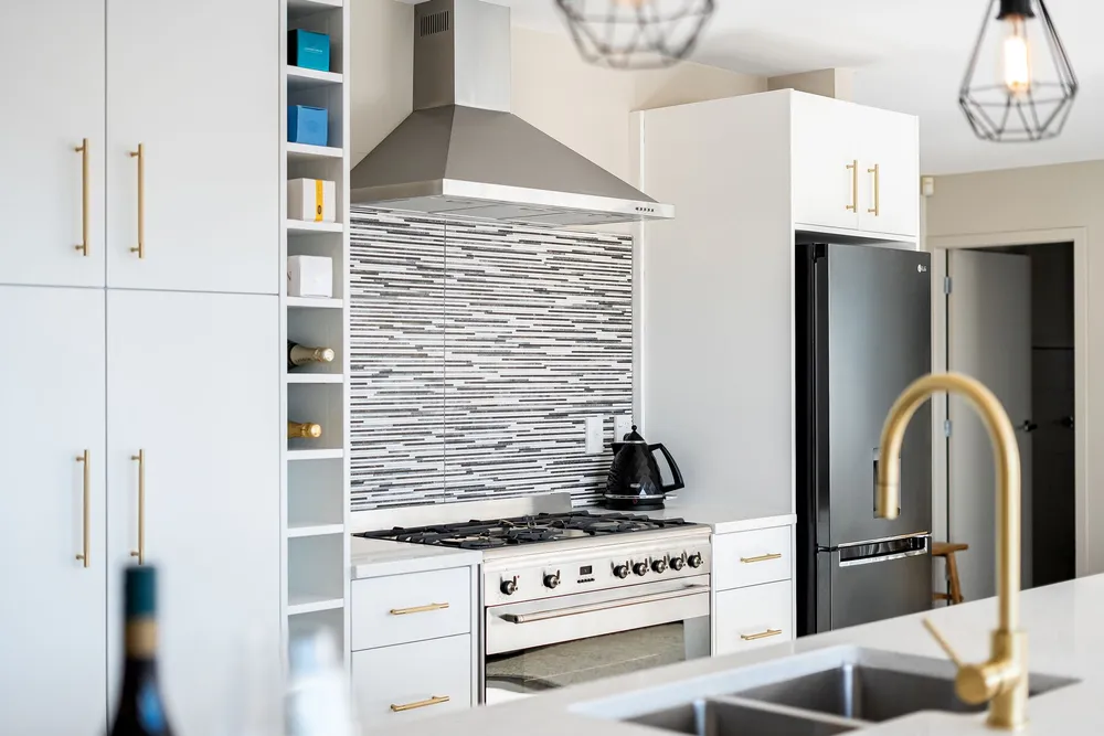 Photos of 48 Endeavour Drive