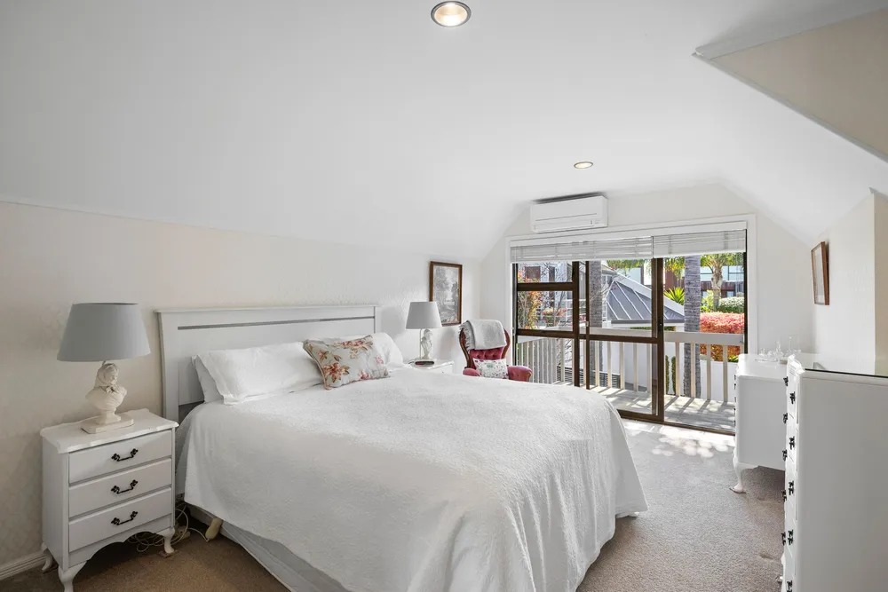 Photos of 41B Vale Road
