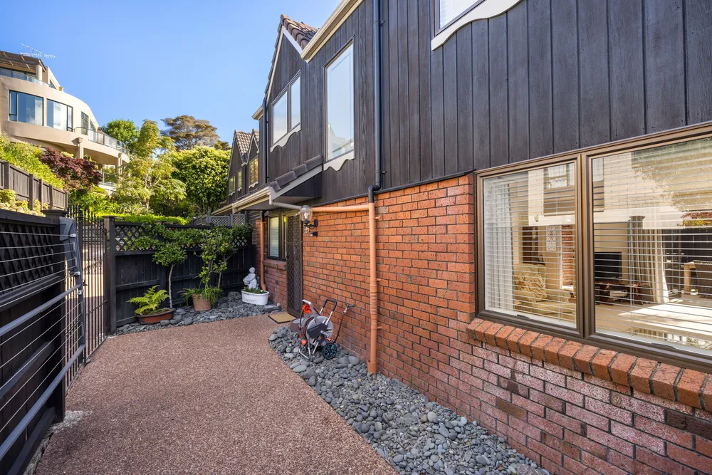 Photos of 41B Vale Road