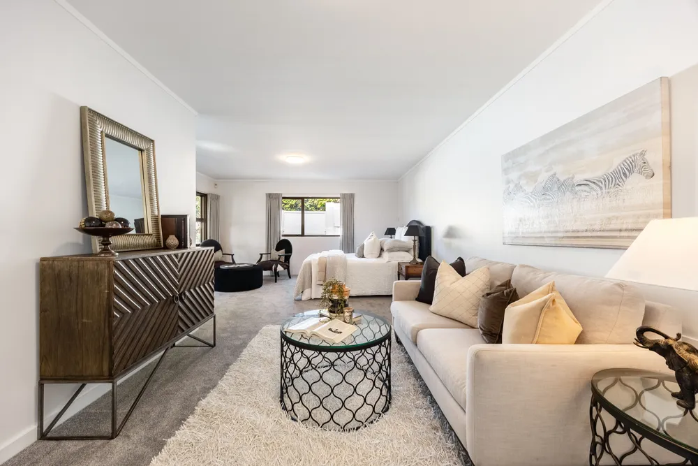 Photos of 203 Chelsea View Drive
