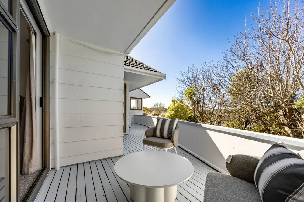 Photos of 203 Chelsea View Drive