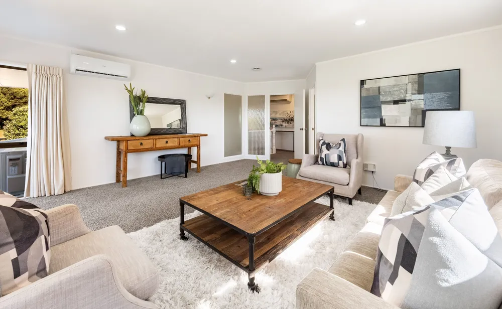 Photos of 203 Chelsea View Drive