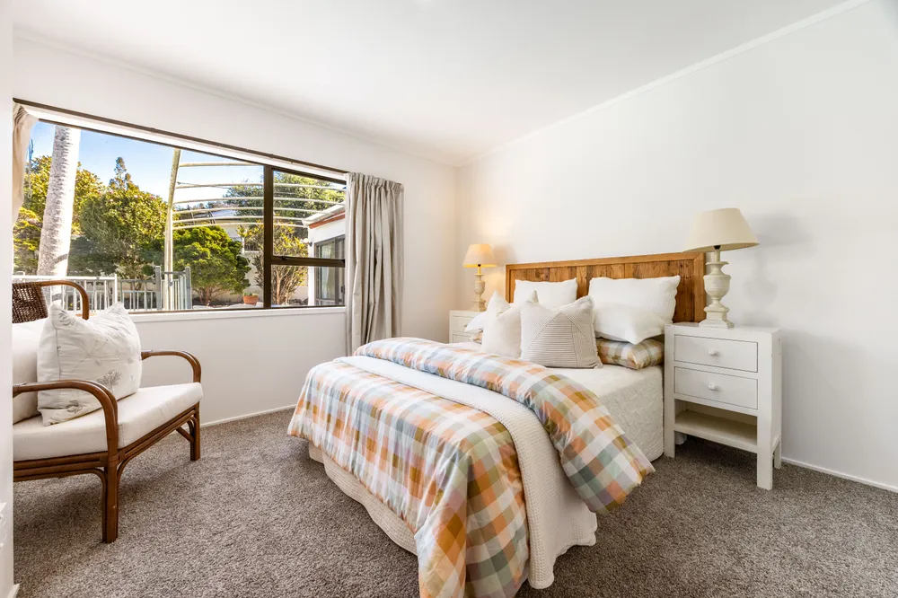 Photos of 203 Chelsea View Drive
