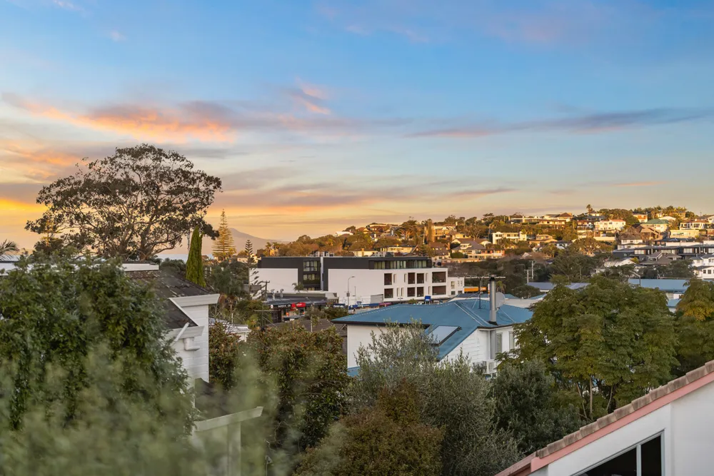 Photos of 1/2 Jutland Street