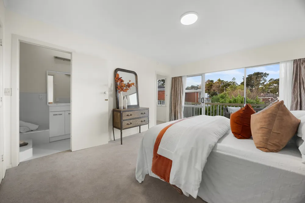 Photos of 1/2 Jutland Street