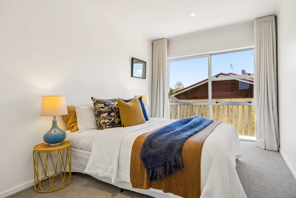 Photos of 26A Canberra Avenue
