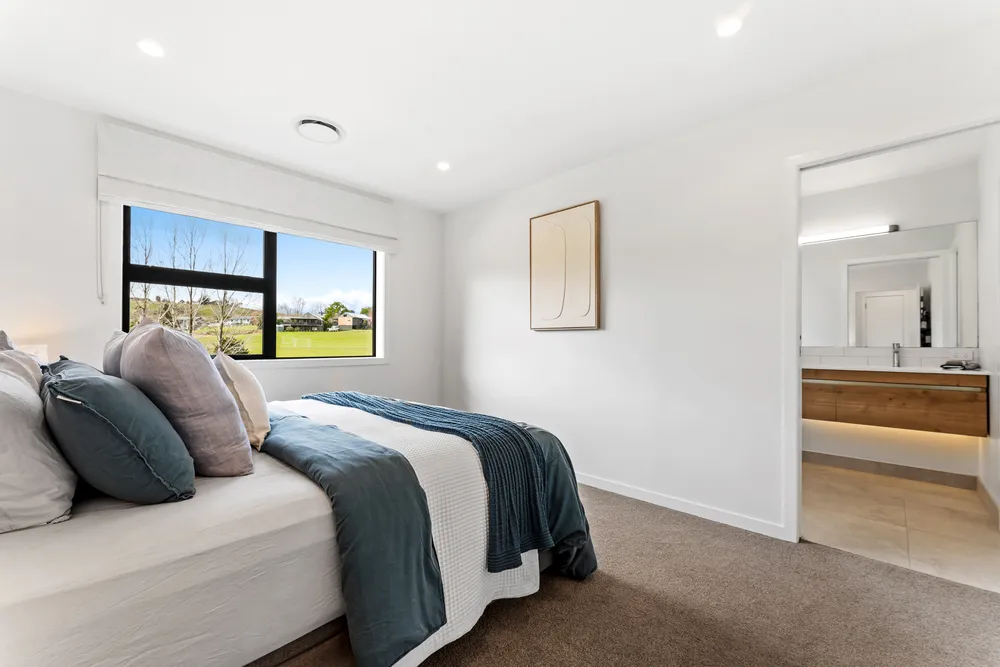 Photos of 23 Kia Kaha Drive