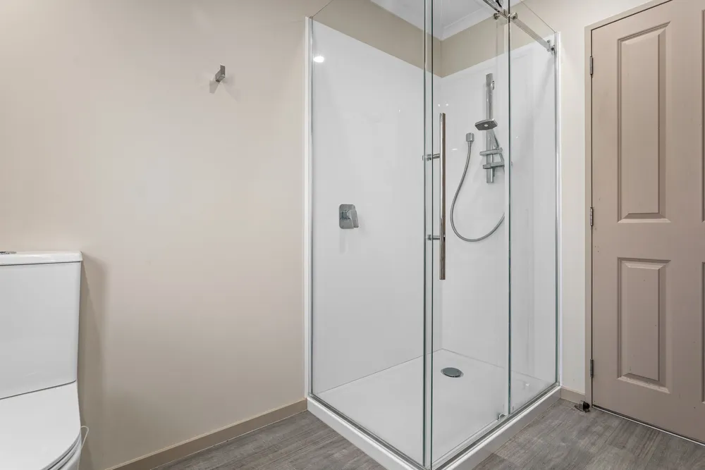 Photos of 32 Sanctuary Avenue