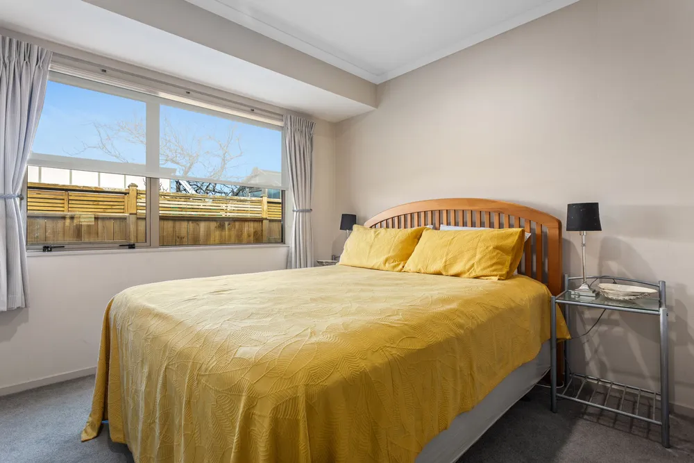 Photos of 32 Sanctuary Avenue