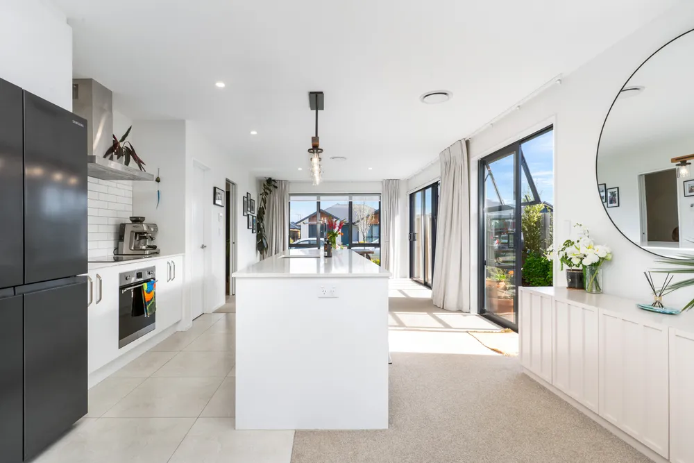 Photos of 10 Navarra Road