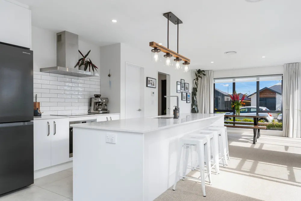 Photos of 10 Navarra Road
