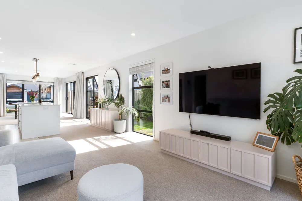 Photos of 10 Navarra Road