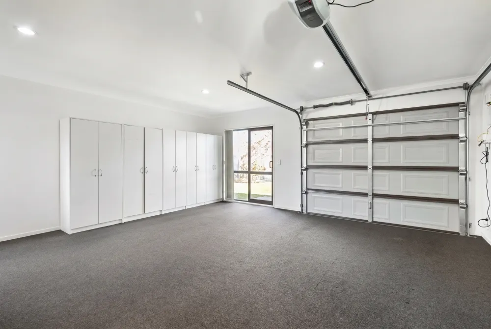 Photos of 27 Tarapiroe Avenue