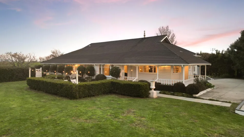 Photos of 17 Puketaha Road
