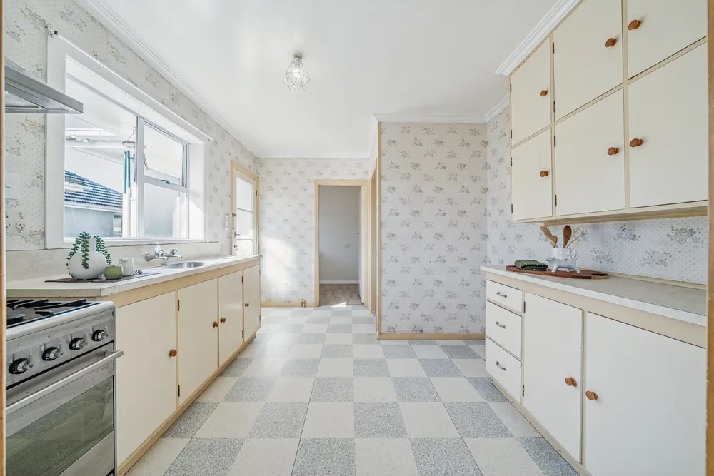 Photos of 50 Whirinaki Crescent