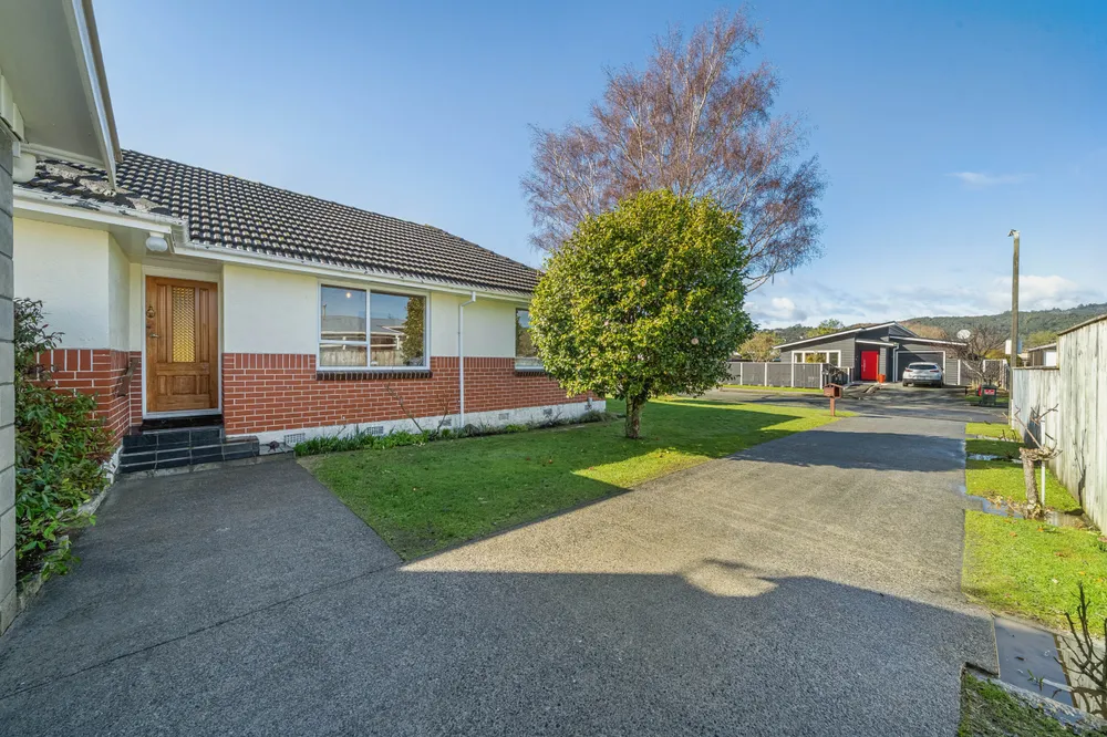Photos of 50 Whirinaki Crescent
