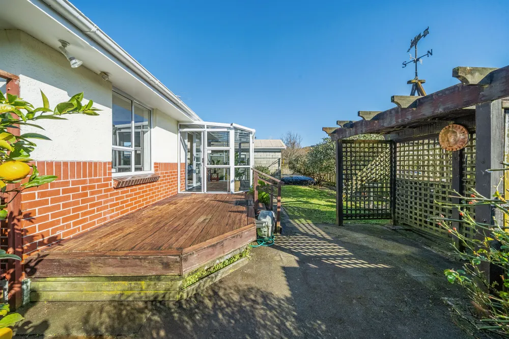 Photos of 50 Whirinaki Crescent