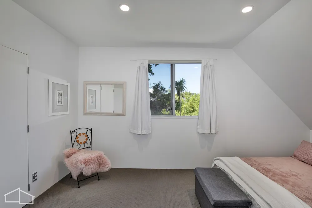 Photos of 91a Kaurilands Road