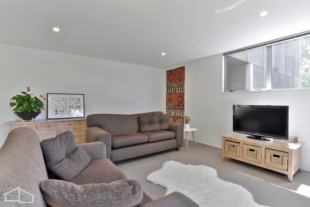 Photos of 91a Kaurilands Road