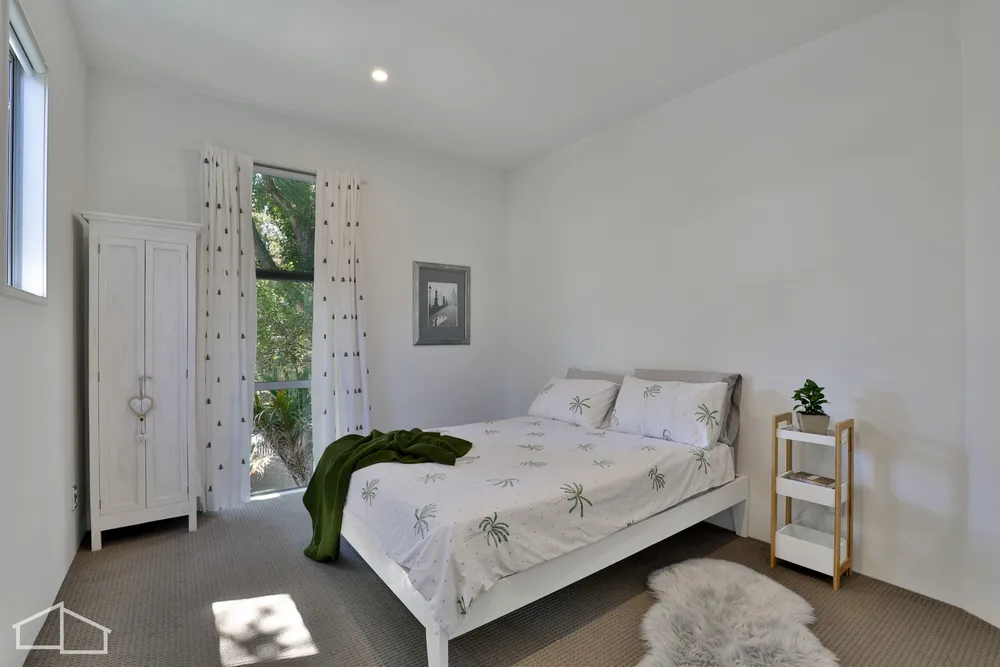 Photos of 91a Kaurilands Road