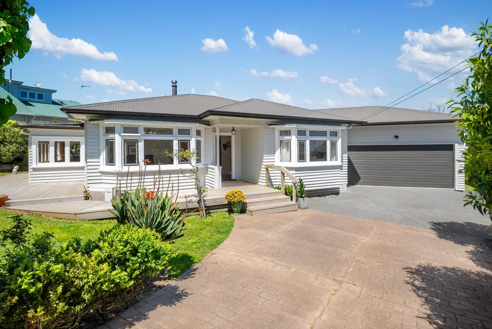Photo of 223 West Tamaki Road, Glen Innes