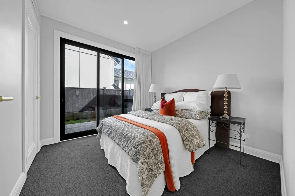 Photos of 225A Bleakhouse Road