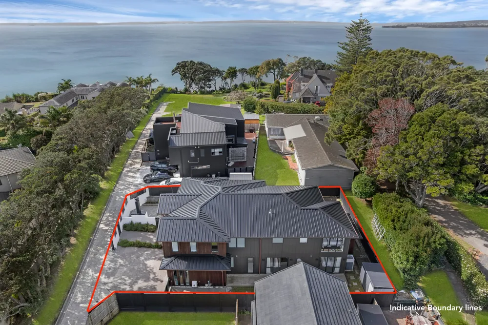 Photos of 225A Bleakhouse Road