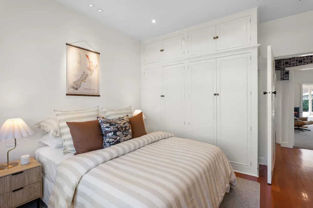 Photos of 159 Weston Road