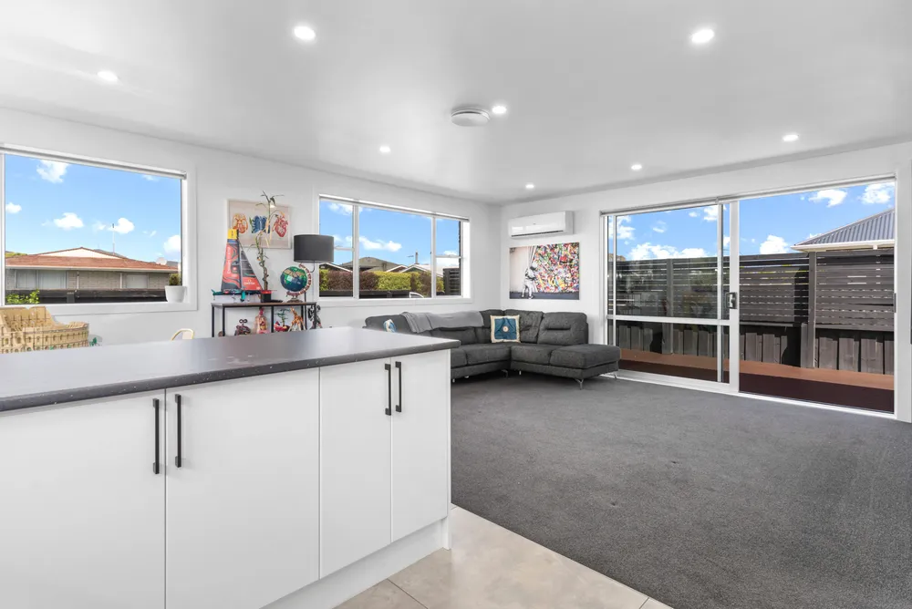 Photos of 18A Blakehall Place