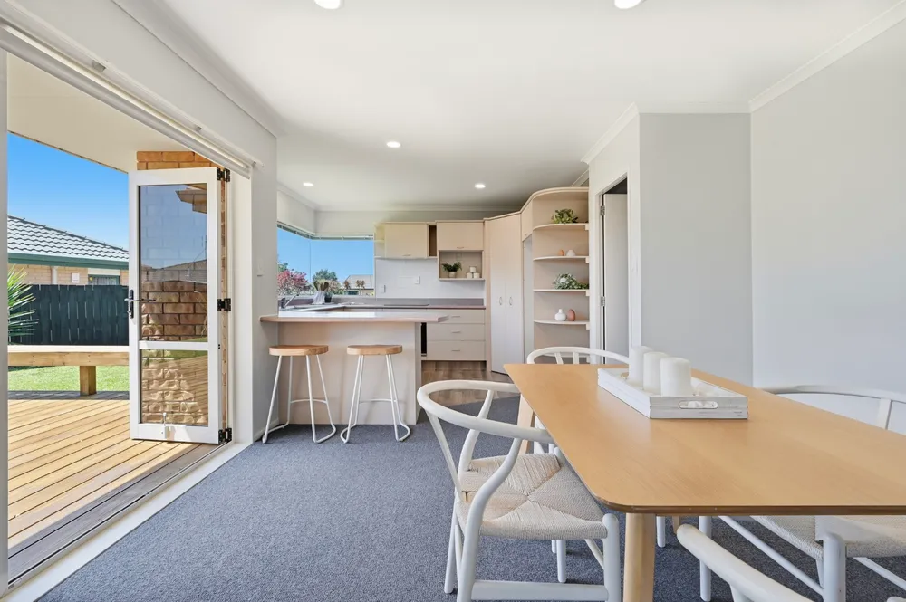 Photos of 5 Kochia Avenue