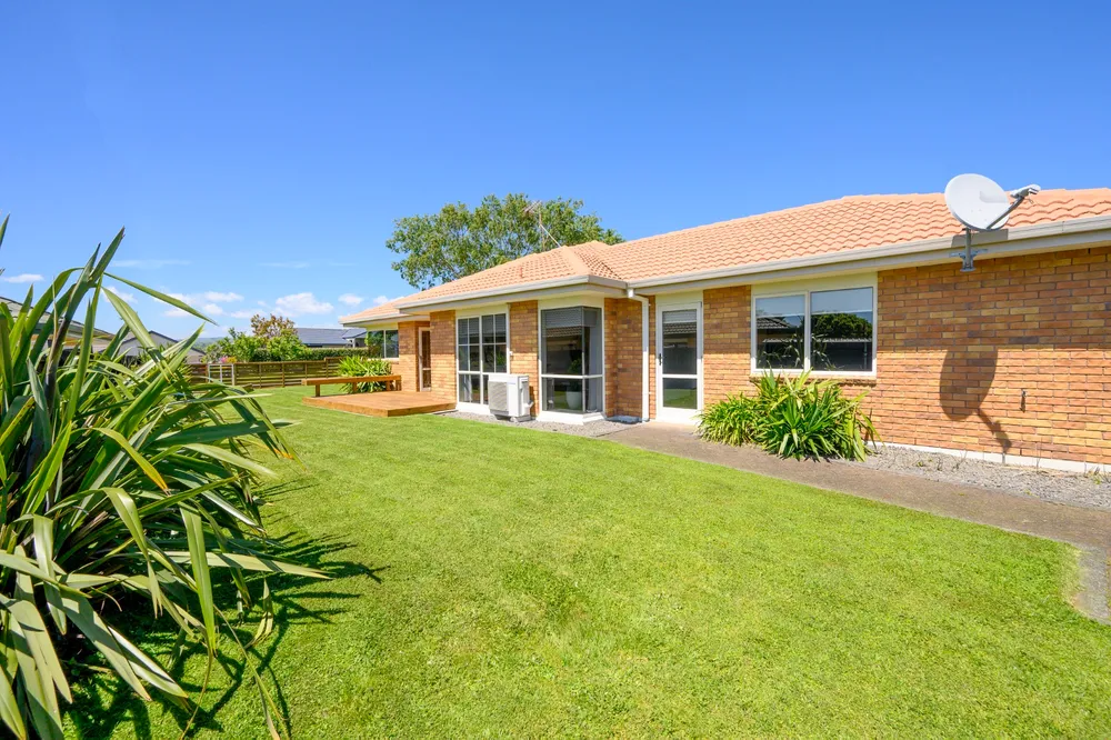 Photos of 5 Kochia Avenue