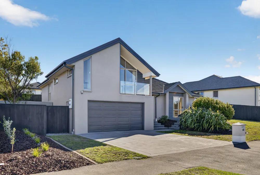 Photos of 43 Puhara Avenue
