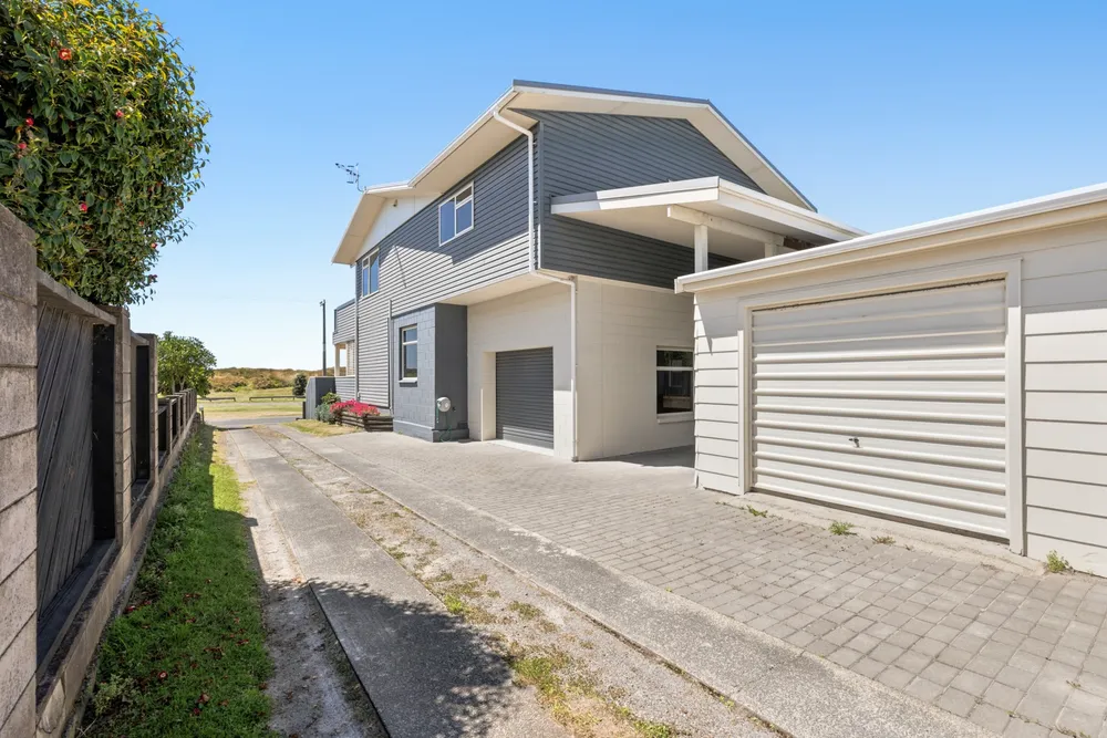 Photos of 774A Papamoa Beach Road