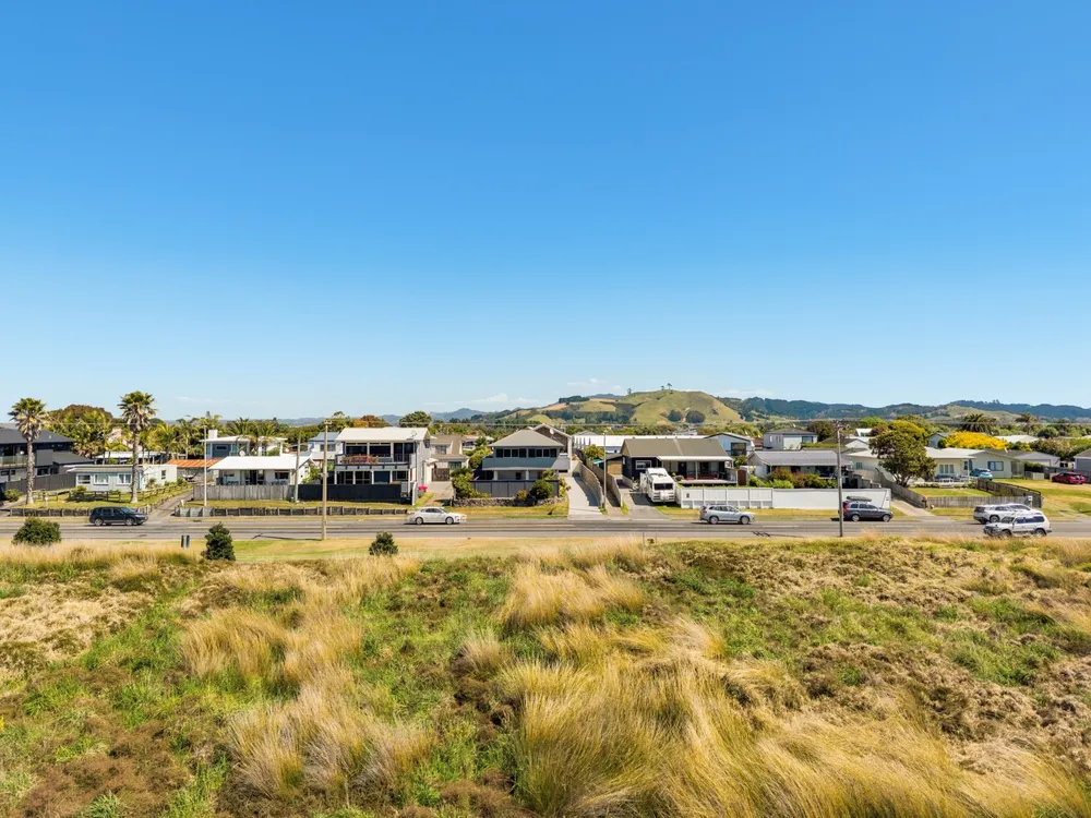 Photos of 774A Papamoa Beach Road