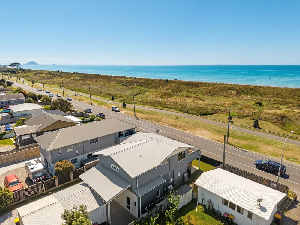 Photos of 774A Papamoa Beach Road