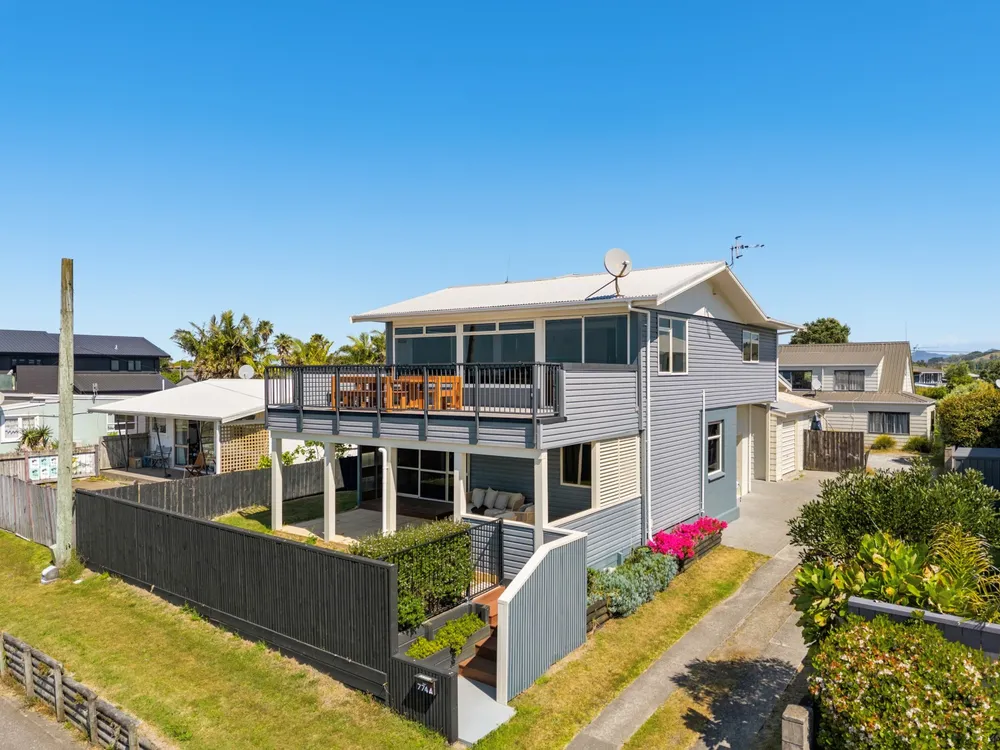 Photos of 774A Papamoa Beach Road