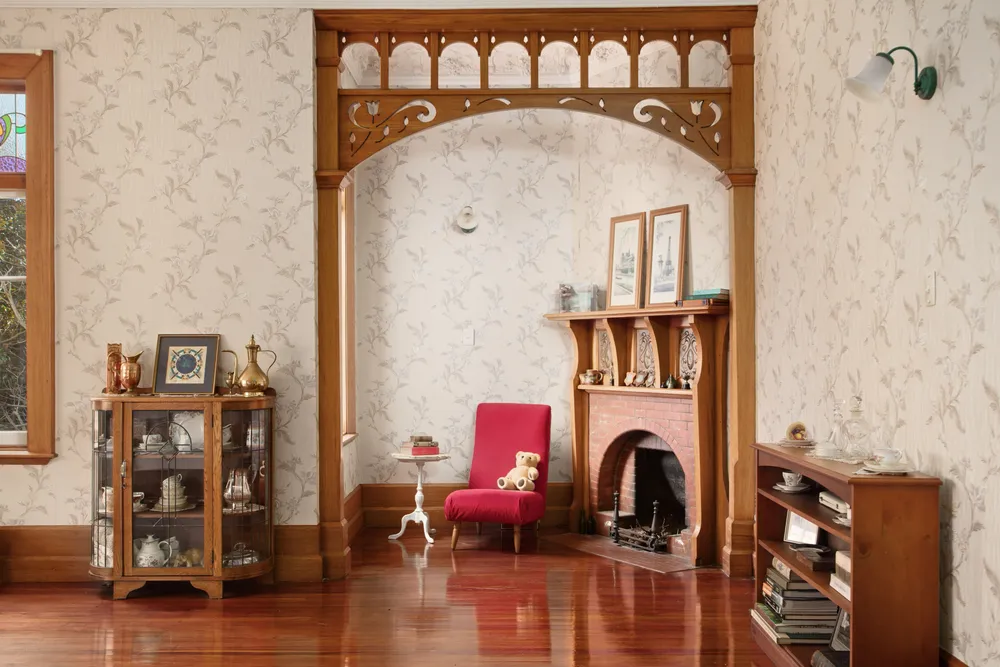 Photos of 15 Russell Street