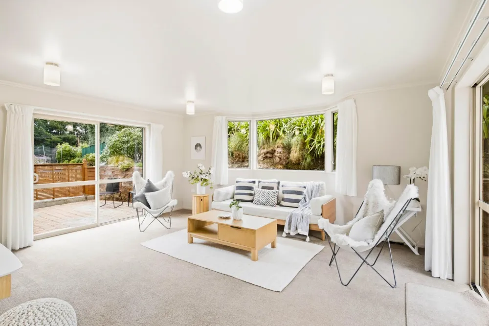 Photos of 50 Manchester Street