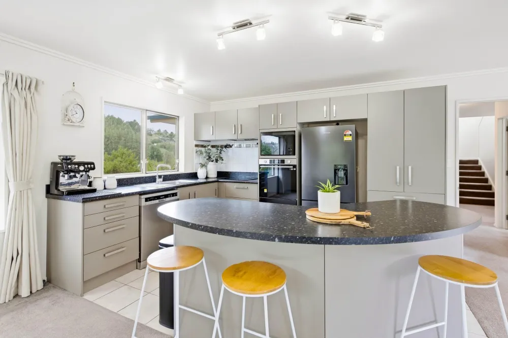 Photos of 50 Manchester Street