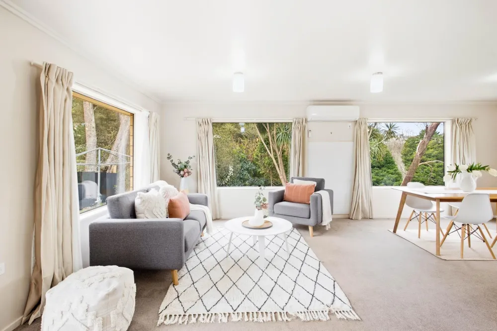 Photos of 50 Manchester Street