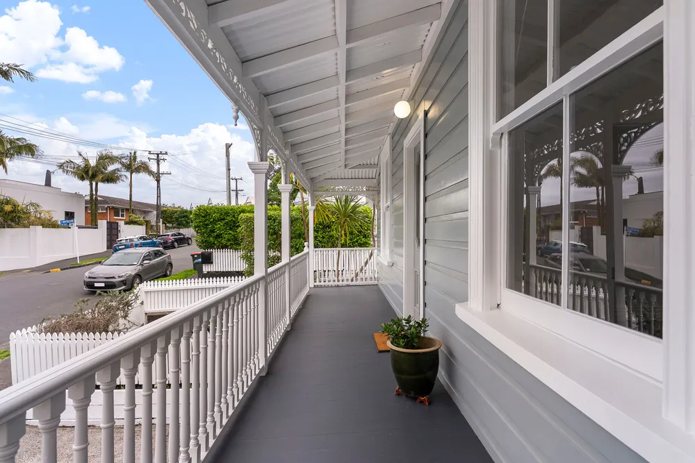 Photos of 6 Buller Street