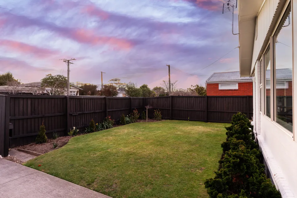 Photos of 2/4 Lansbury Avenue