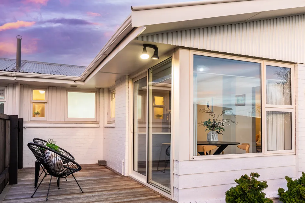 Photos of 2/4 Lansbury Avenue