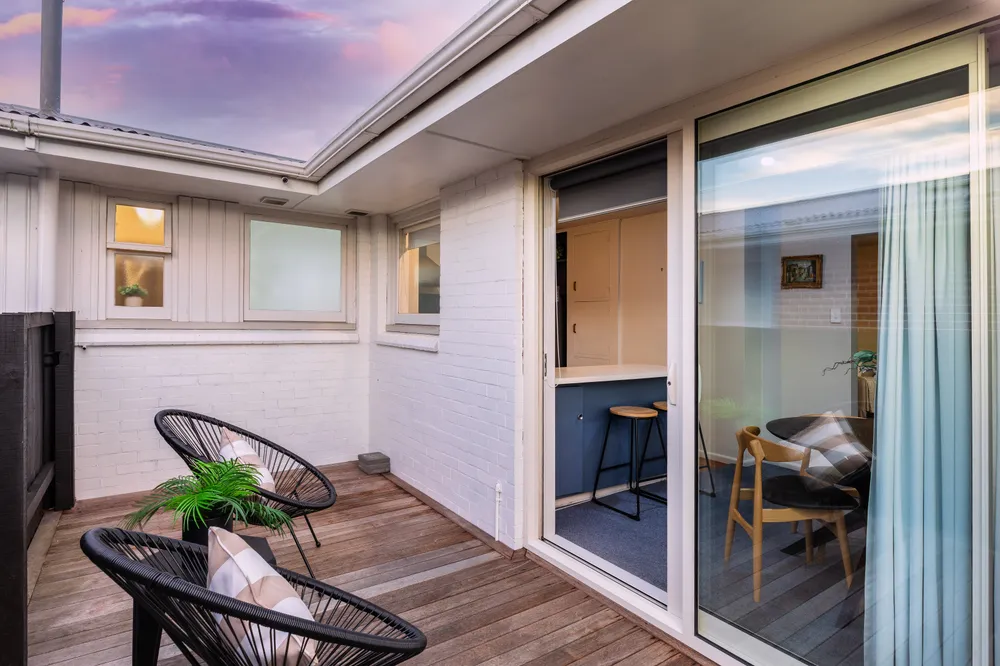 Photos of 2/4 Lansbury Avenue